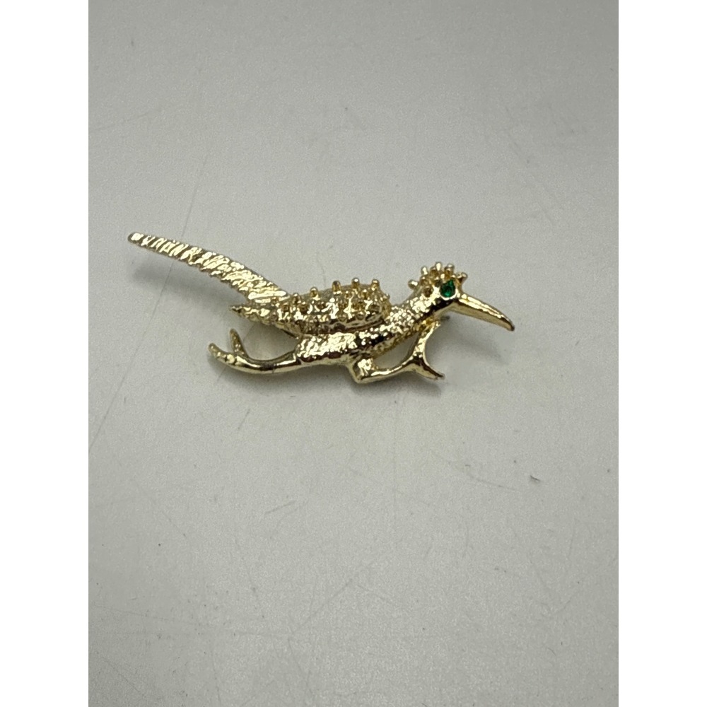 Vintage‎ Gold Tone Roadrunner Bird Brooch Green Rhinestone Eye Desert Jewelry